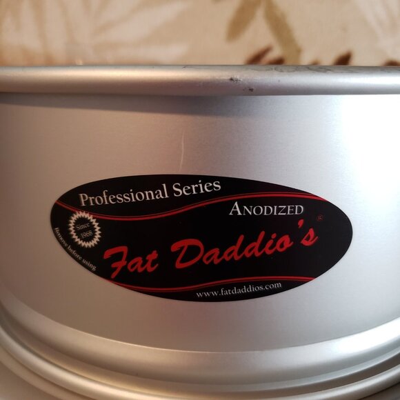 (NWT) Fat Daddio's 8" x 3' Round Springform Cake Pan - Picture 3 of 9